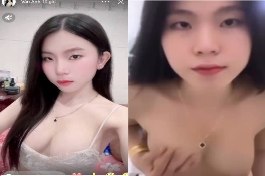 Vân Anh đam mê khoe vẻ đẹp gợi cảm trên mạng